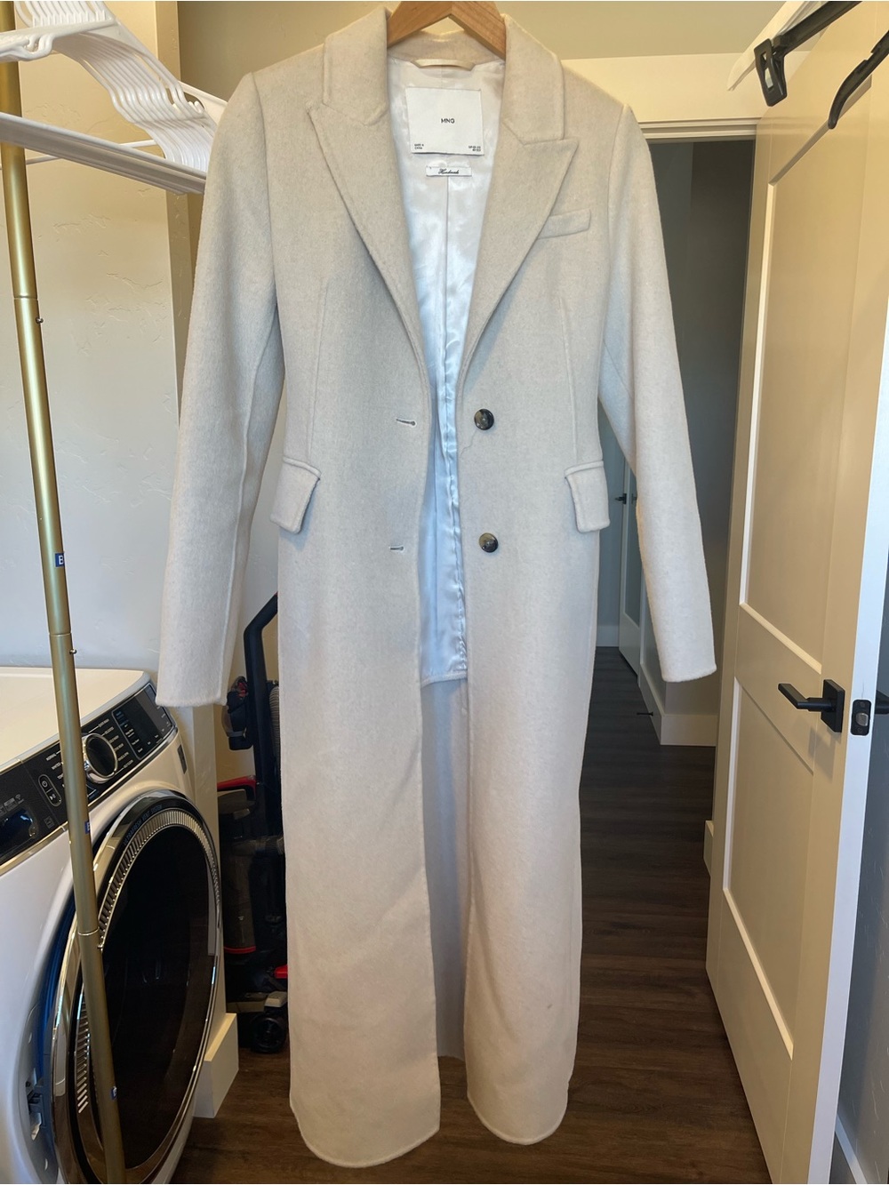 Mango Cream Single-Breasted Long Trench Coat